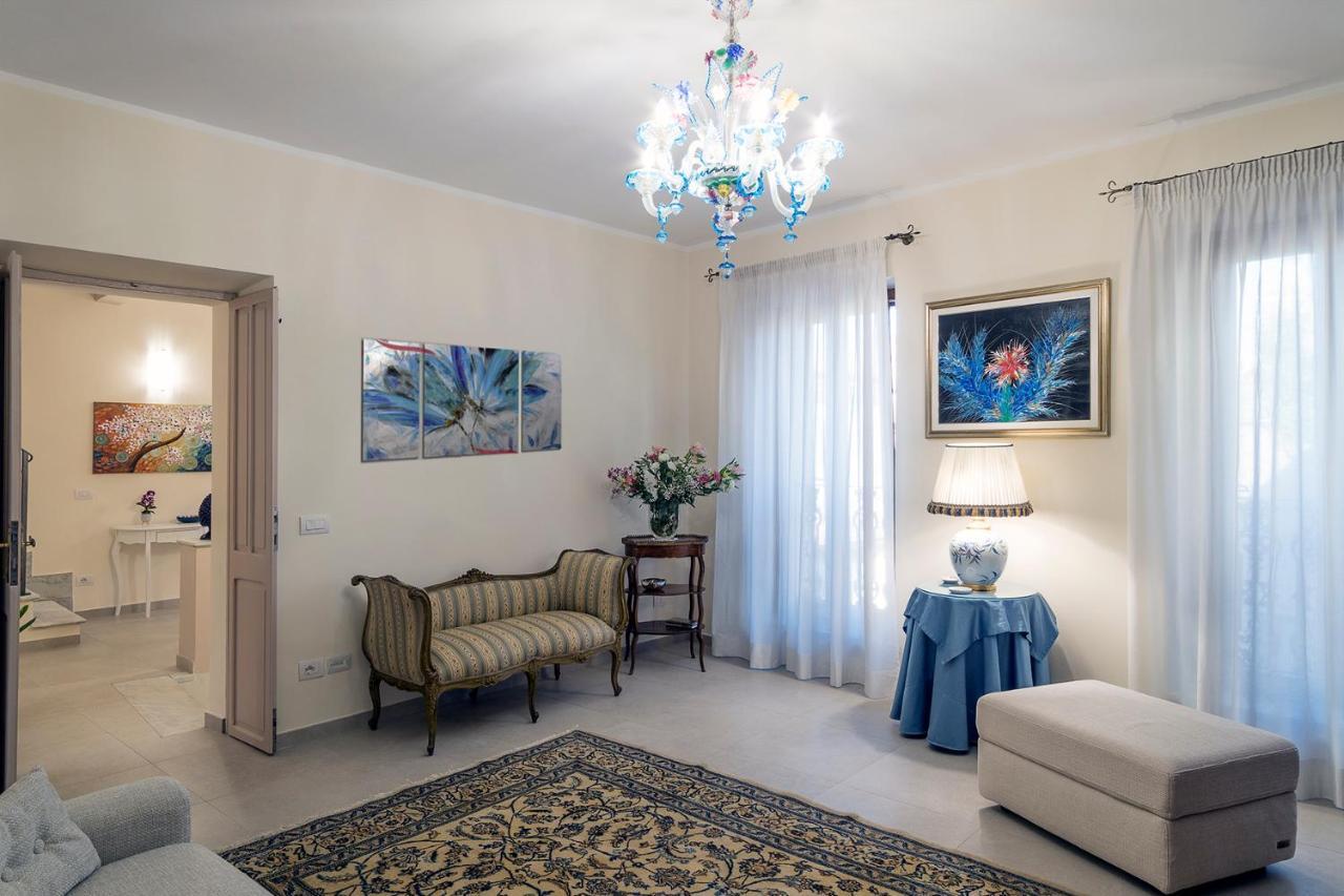 Dimo' Re Bed & Breakfast Farnese Exterior photo